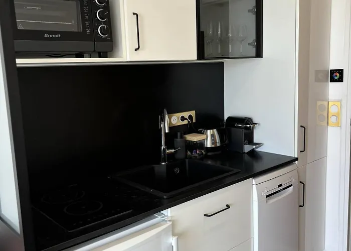 Luxe Vue Persuasion - Heliopolis D 8 -by Agn - 2 Personnes Agde